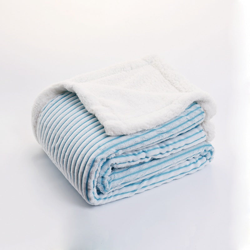 Women's luxurious and soft cuddle blanket with velvety surface Stornfield
