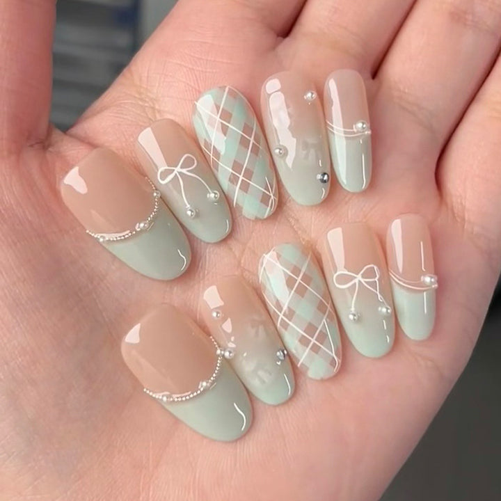 Modestly Chic Press-On Nails Stornfield