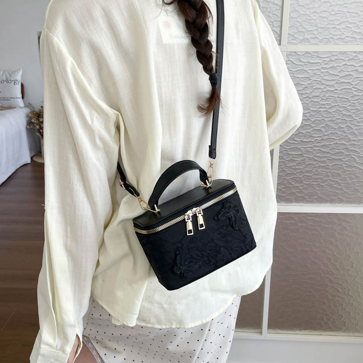 Elegant Floral Embroidered Handbag