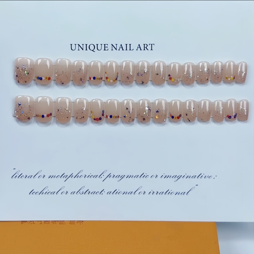 Unique Design Press-On Nail Set Stornfield
