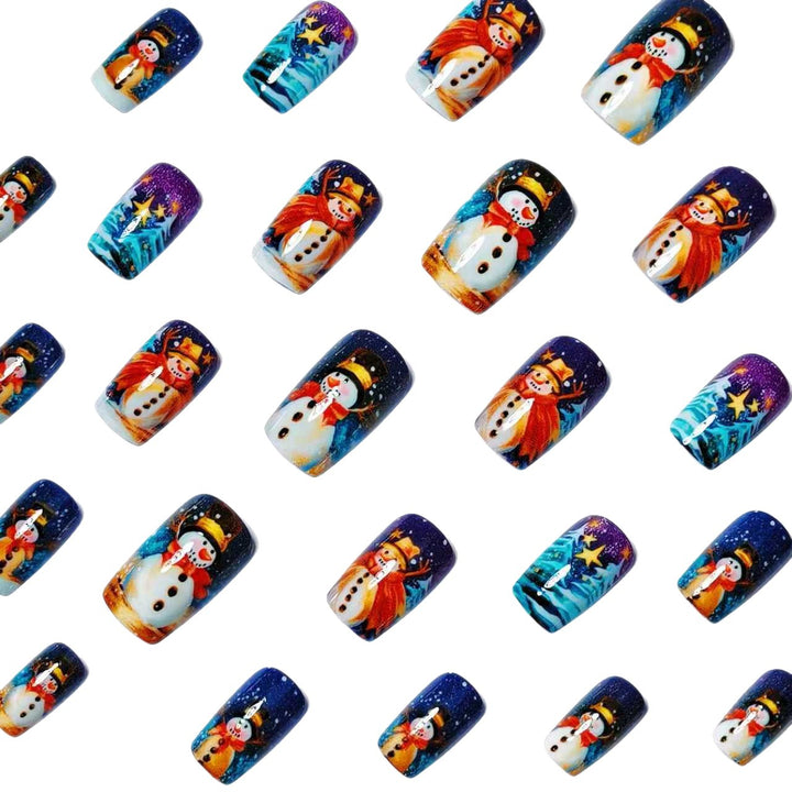 Artificial nails with cheerful snowman design Stornfield