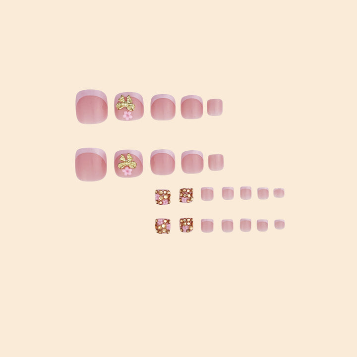 Elegant Floral Nail Art Stornfield
