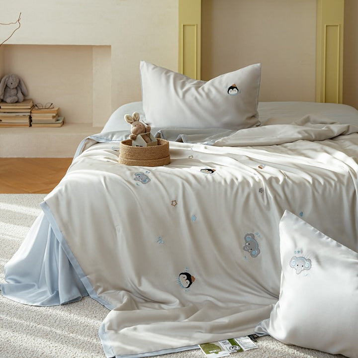 Children's Embroidered Playtime Blanket Set
