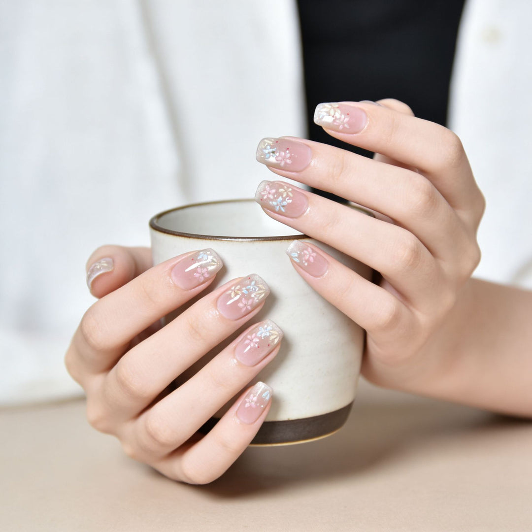 Floral Art Press-On Nail Extensions Stornfield
