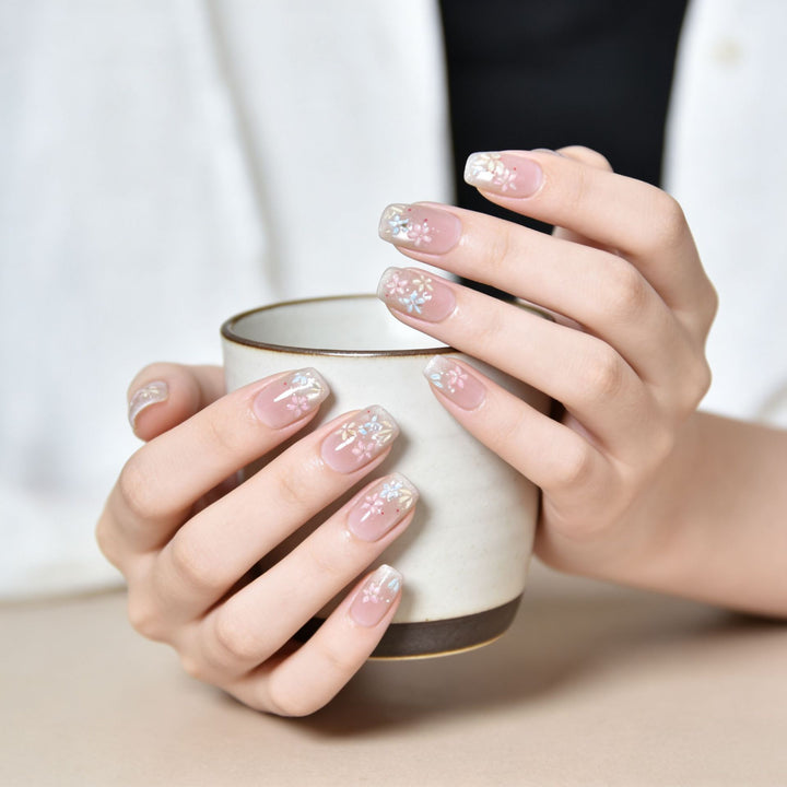 Floral Art Press-On Nail Extensions Stornfield