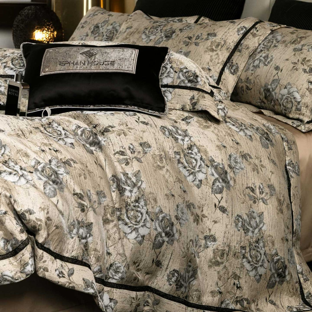 Luxury Floral Jacquard Bedding Set with Duvet Cover and Shams