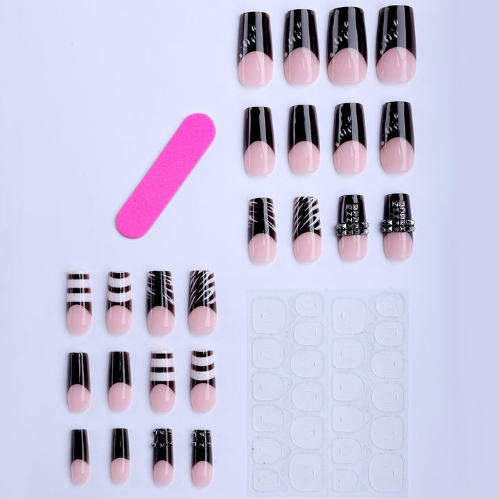 Artificial Nails in Modern Stripe and Zebra Design Stornfield