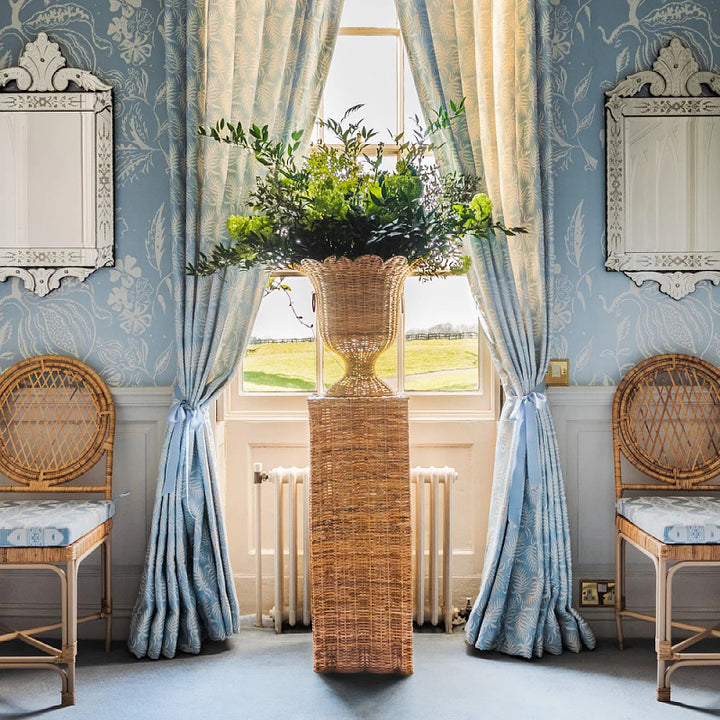 Decorative plant pot stand made of woven material Stornfield