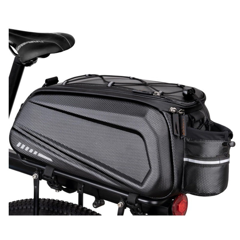 Bike luggage carrier bag with waterproof material and reflective elements Stornfield