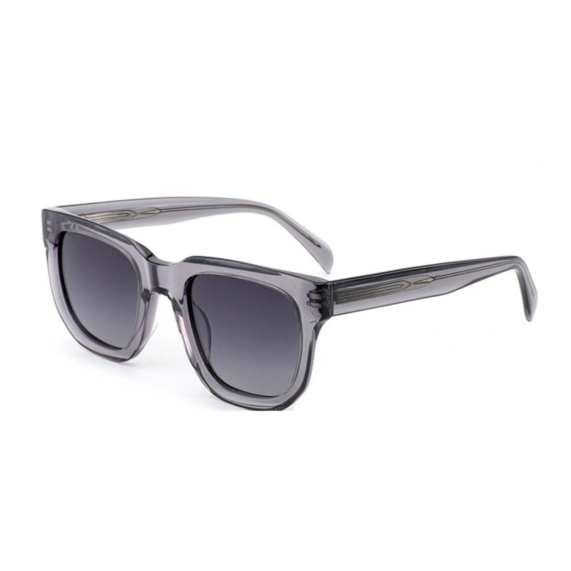 Ladies' fashionable sunglasses with a sturdy plastic frame and brown lenses Stornfield