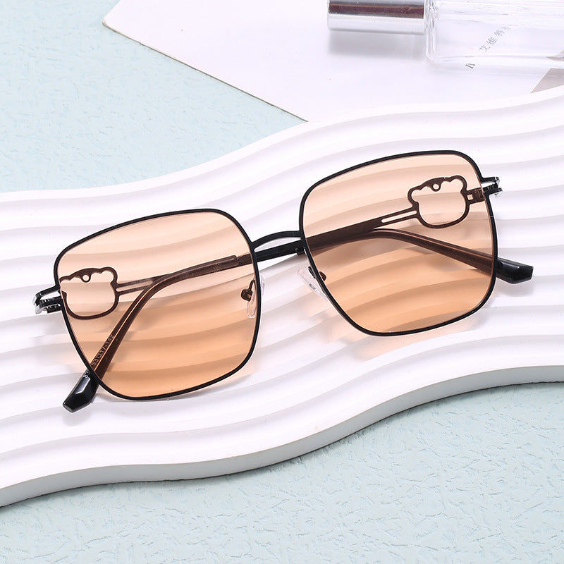 Women’s fashionable square glasses with unique accents Stornfield