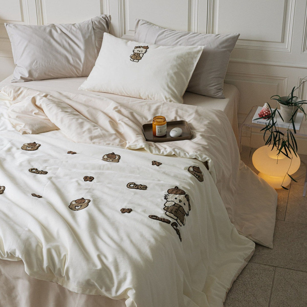Embroidered Tufted Cotton Duvet Cover Set with Decorative Pillowcases