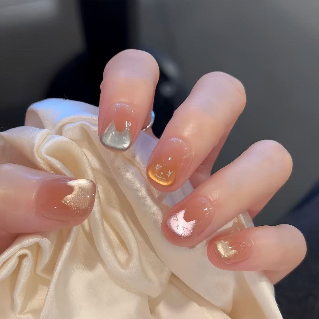 Artificial nail tips with playful cat design Stornfield