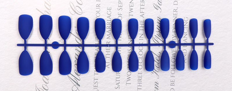 Stiletto Press-On Nail Set Stornfield