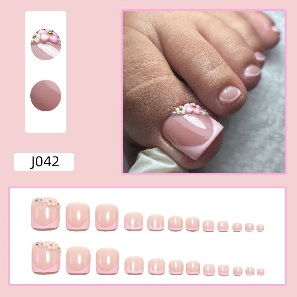 Nail art set with floral 3D design Stornfield