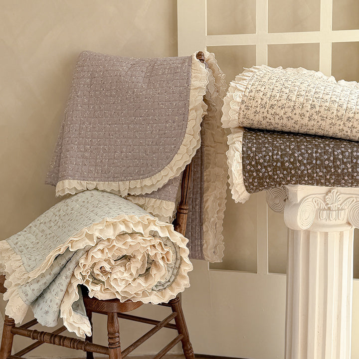 Quilted Floral Ruffled Bedding Set with Eyelet Lace Trim