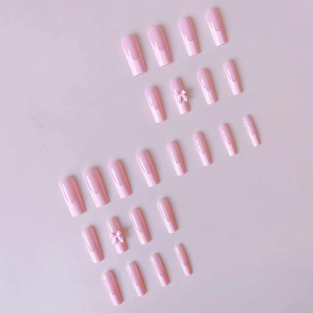 Artificial nail set with elegant tips and playful 3D design Stornfield