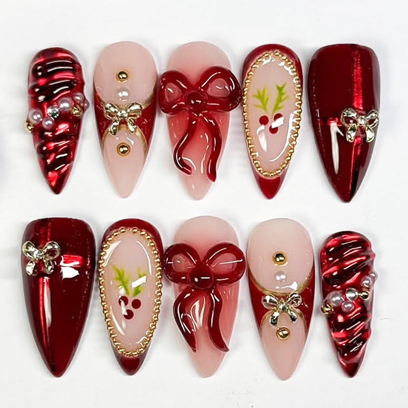 Nail art set with glamorous bows and sparkling details Stornfield