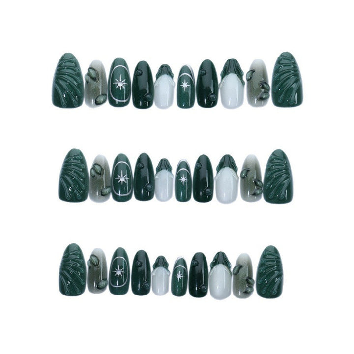Artificial nails with botanical motifs Stornfield