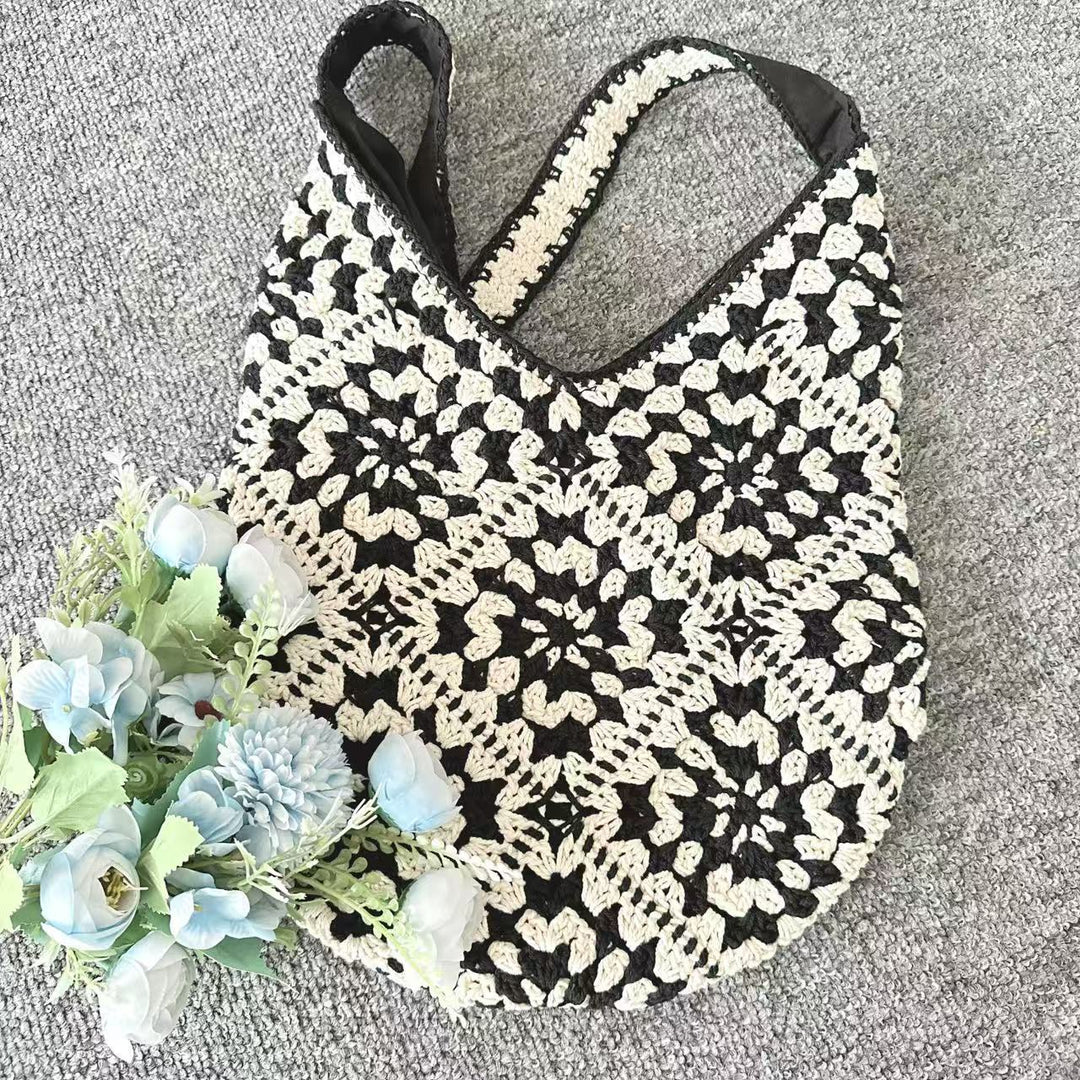 Fashionable crochet shoulder bag Stornfield