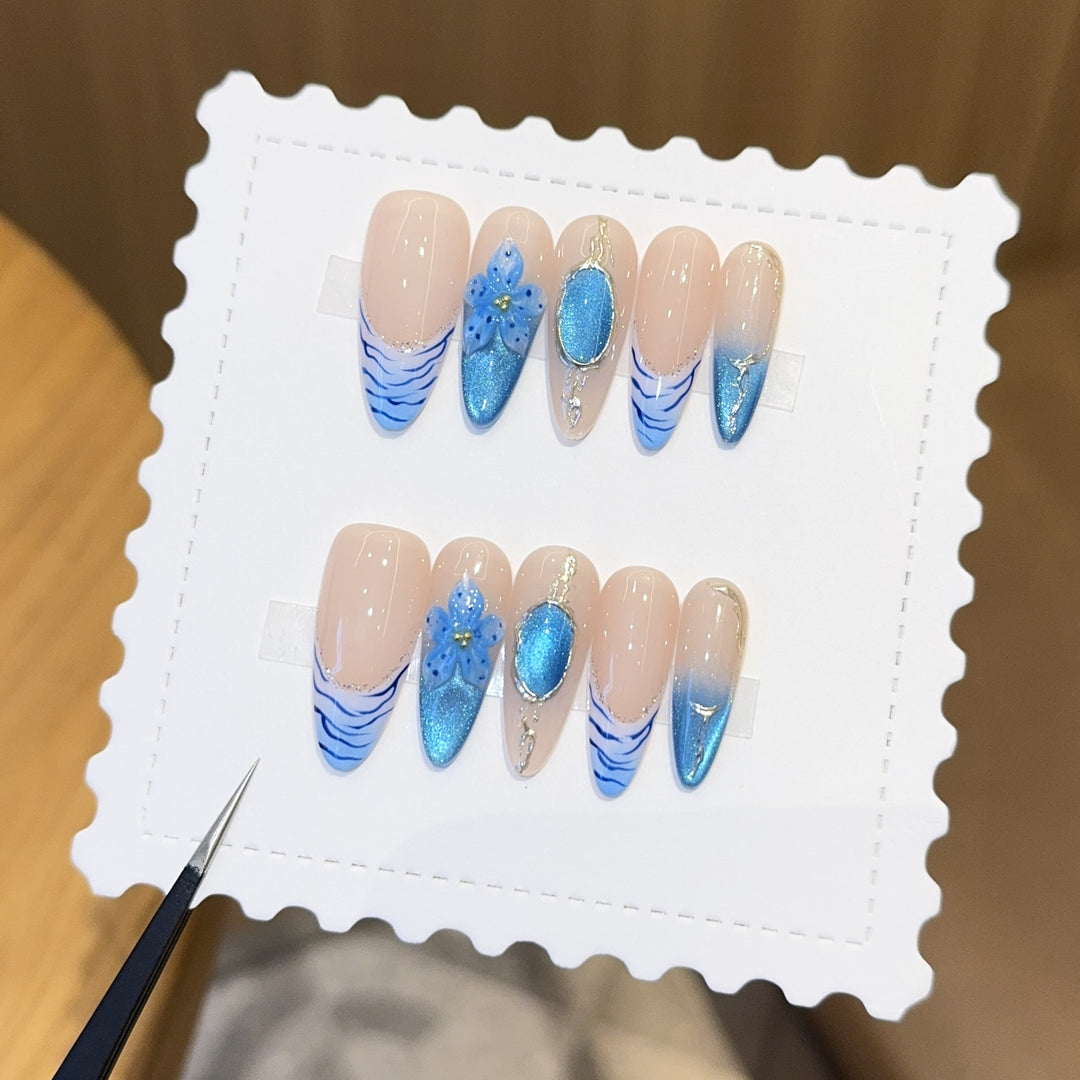 Artificial nails with exquisite flower and glitter patterns Stornfield