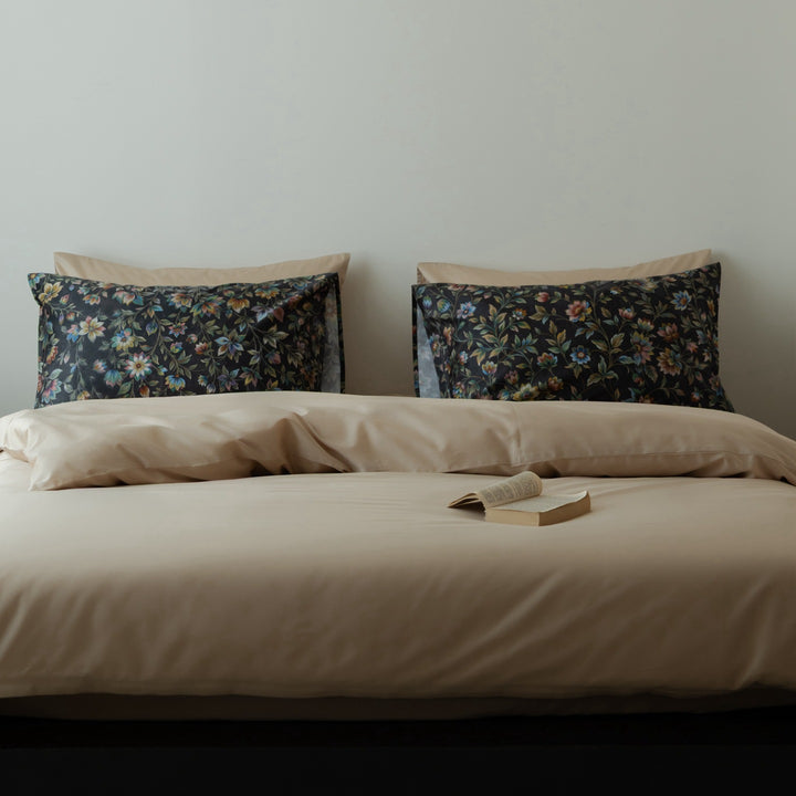 Reversible Cotton-Sateen Duvet Cover Set with Paisley Pillow Shams