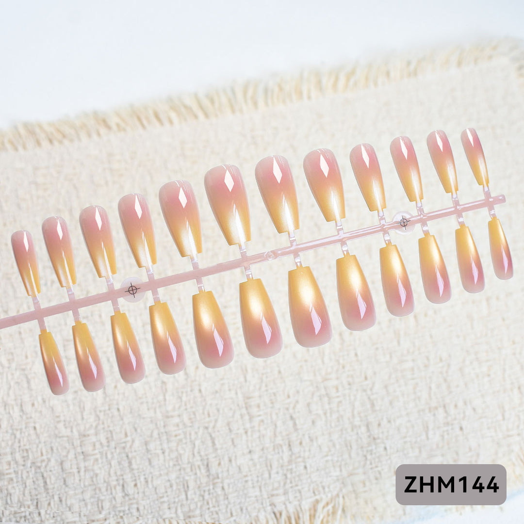 Press-On Nail Set Stornfield