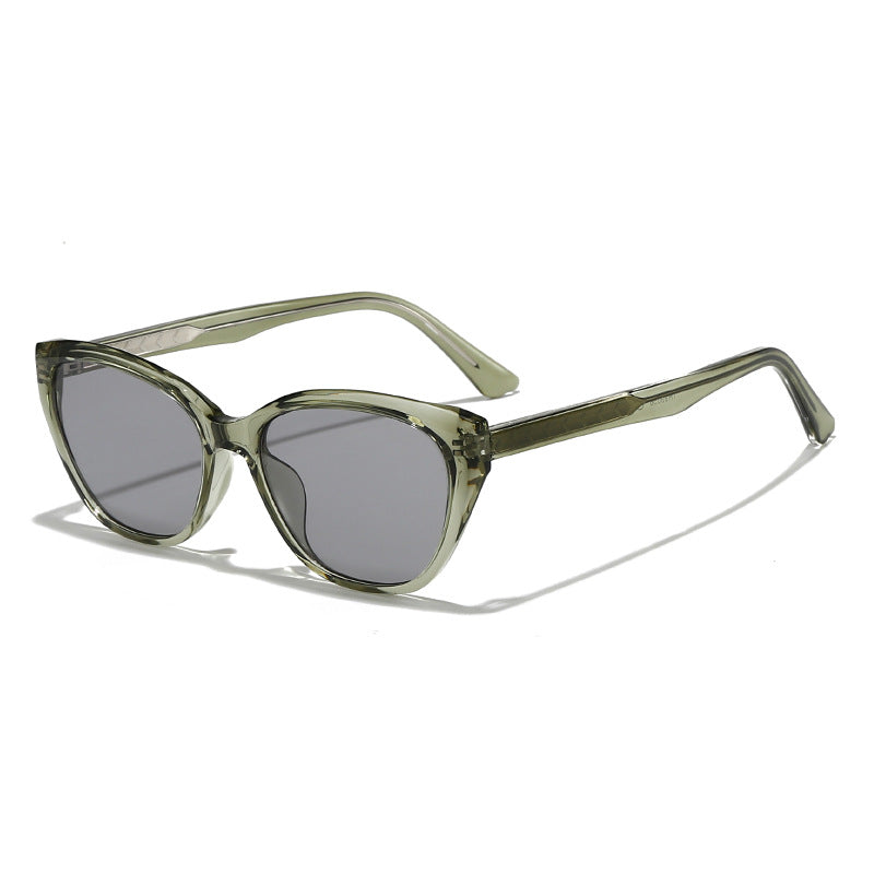 Ladies fashionable cat-eye sunglasses Stornfield