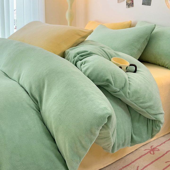 Cozy Striped Bedding Set