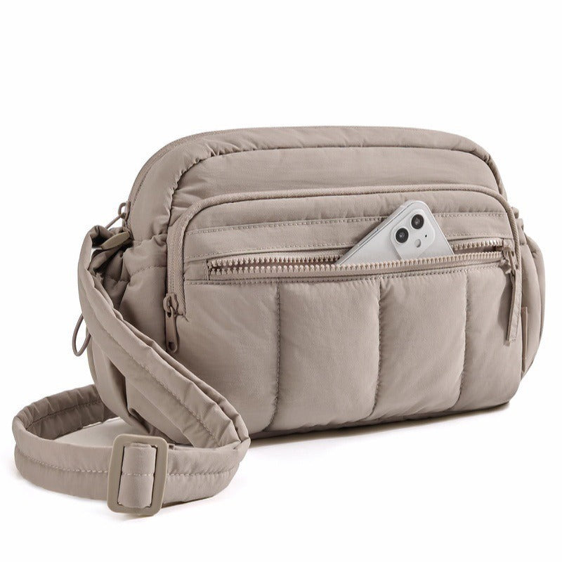 Comfortable everyday bag with multiple compartments Stornfield