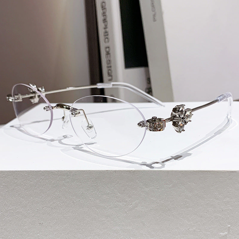 Ladies elegant sunglasses with geometric frame Stornfield
