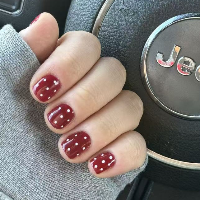 Nail set with stylish dots and high-gloss finish Stornfield