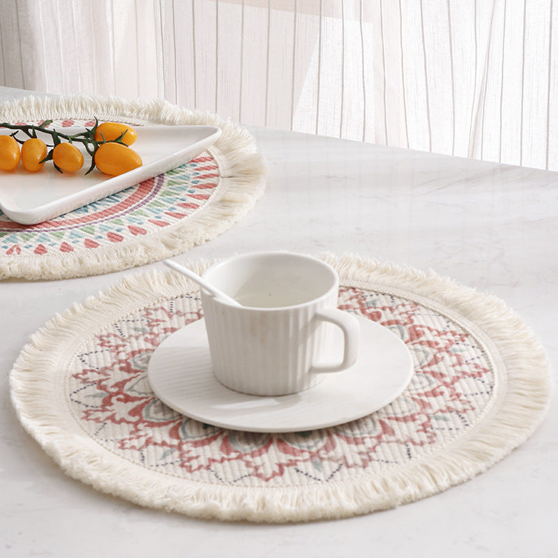 Beef flat-woven floor rug in Boho-Mandala design with cotton fringes