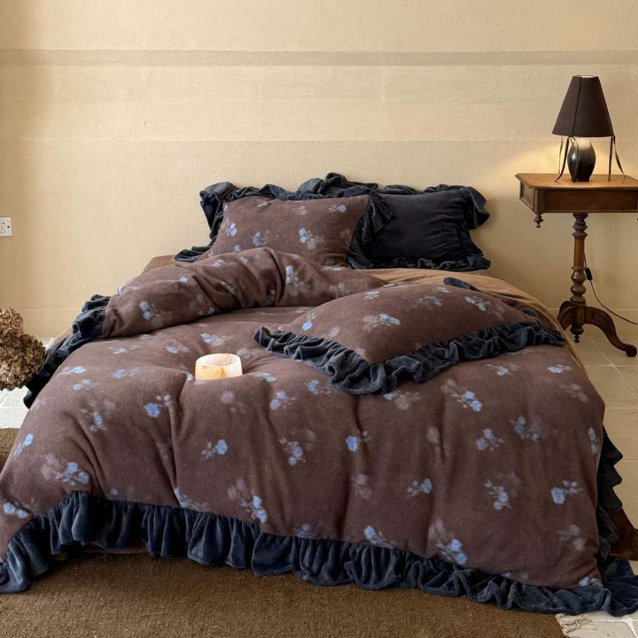Plush Microfiber Brushed Fleece Comforter Set with Ruffled Velvet Trim