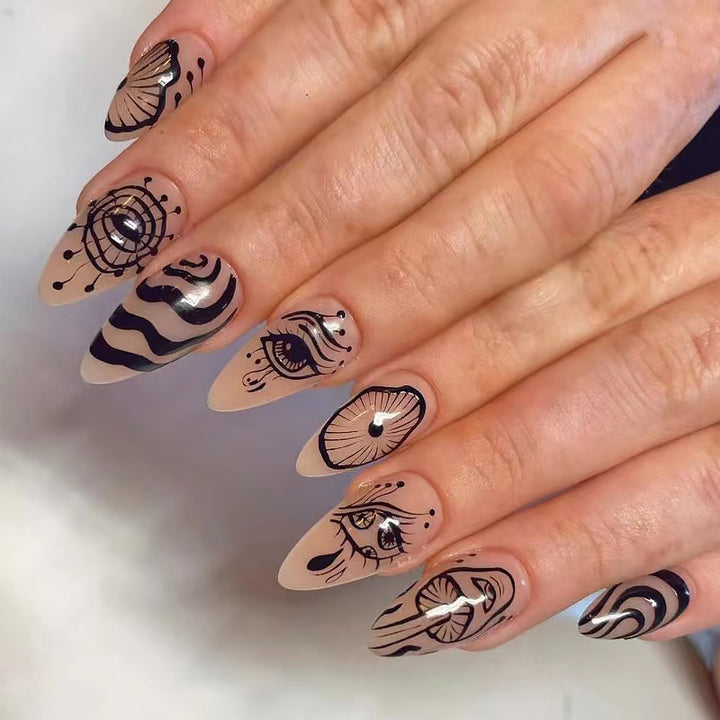 Artful nails with abstract design Stornfield