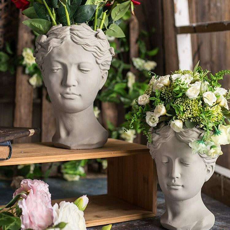 Artful Plant Sculptures Stornfield