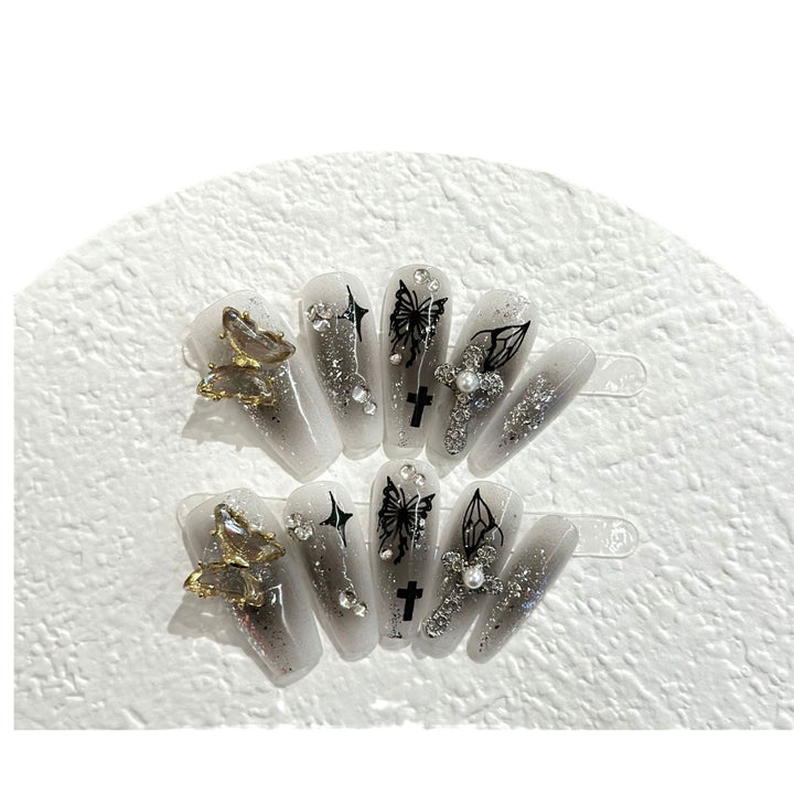 Artistic Butterfly-Themed Press-On Nails