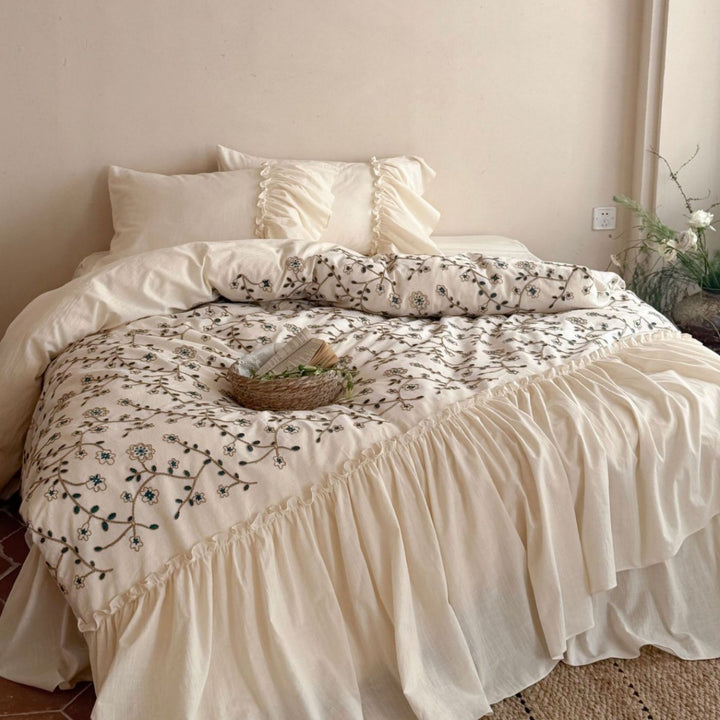 Ruffled Skirted Duvet Cover Set with Botanical Outline Embroidery