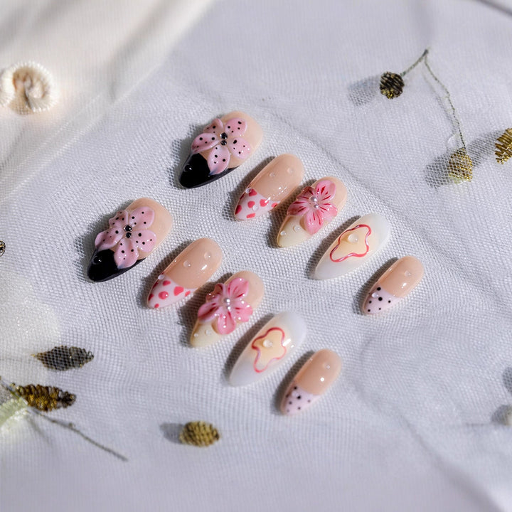 Floral Decorative Press-On Nail Kit