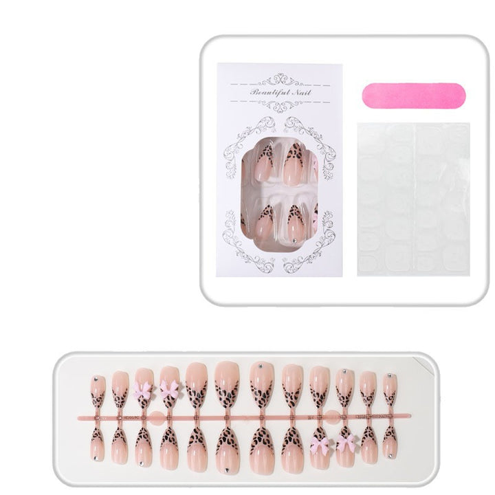 Stylish Animal Print Press-On Nail Tips Stornfield