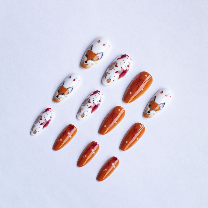 Fox-Themed Artistic Nail Art