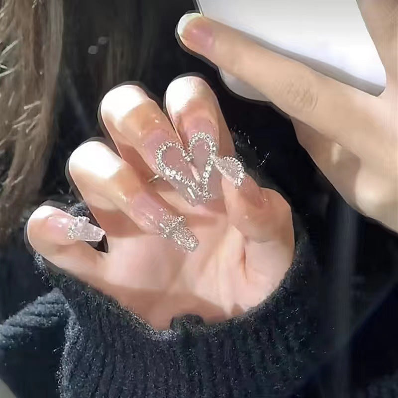 Stylish heart and ombre design artificial nails Stornfield