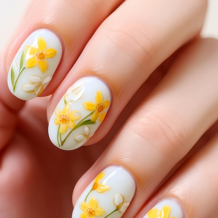 Floral-Themed Press-On Nail Art Set Stornfield