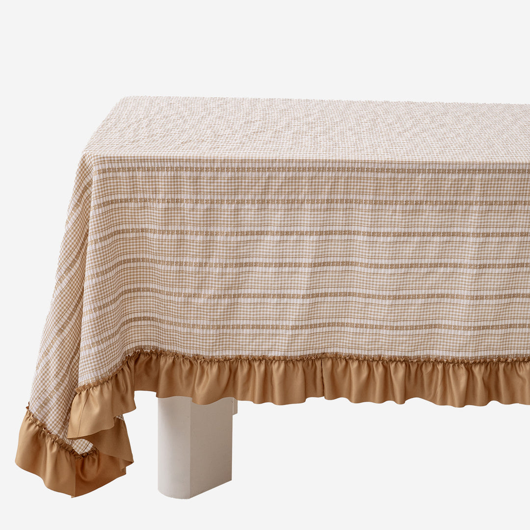 Rectangular tablecloth with frilly border and gingham check pattern Stornfield