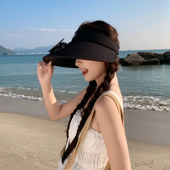 adjustable sun visor with integrated mini fan and UV protection Stornfield