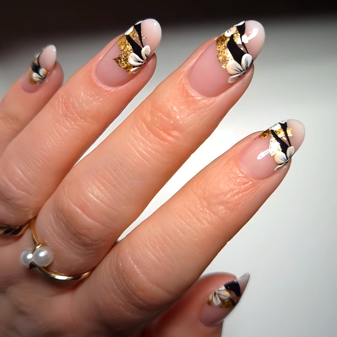 Artistic Floral Gel Press-On Nails Stornfield