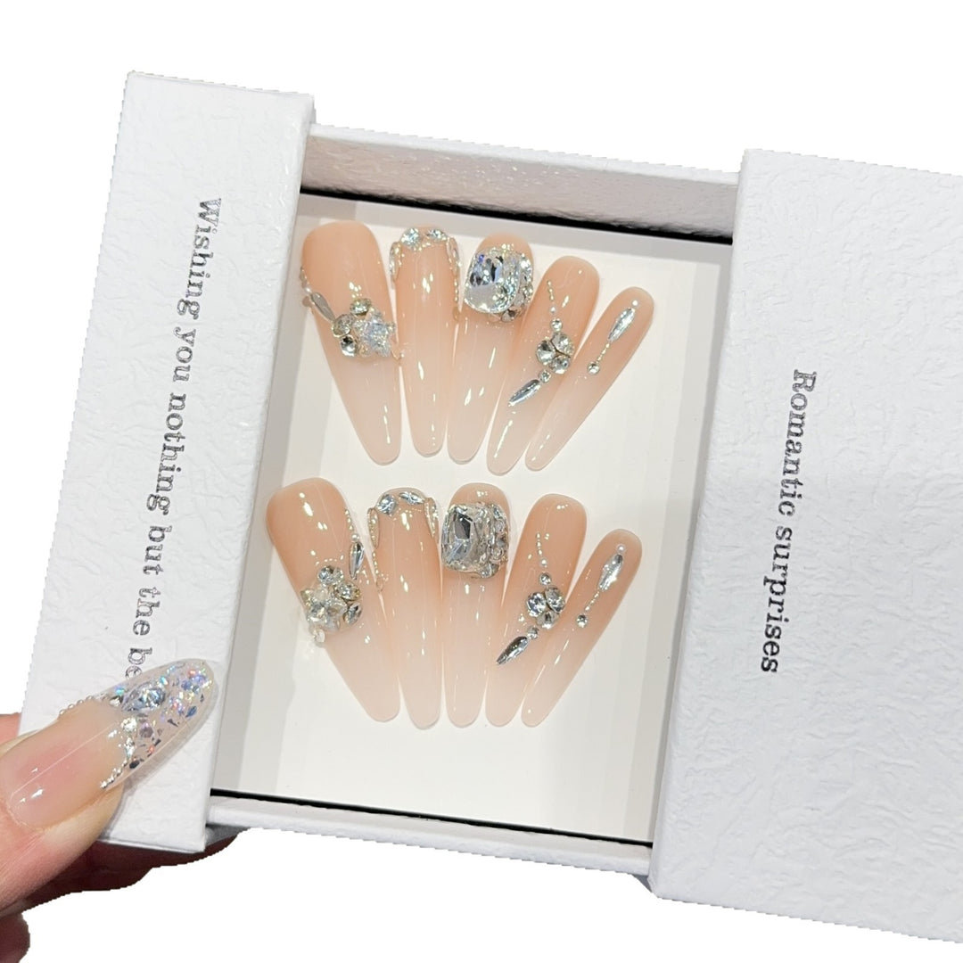 Artificial nails with exclusive rhinestone embellishments Stornfield