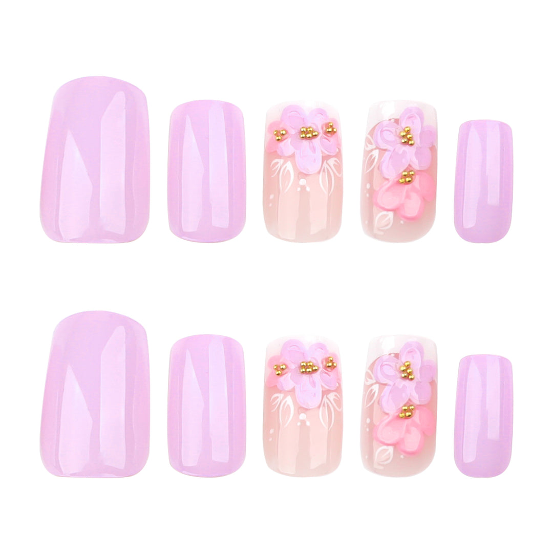 Artful Nail Extensions with Floral Design Stornfield