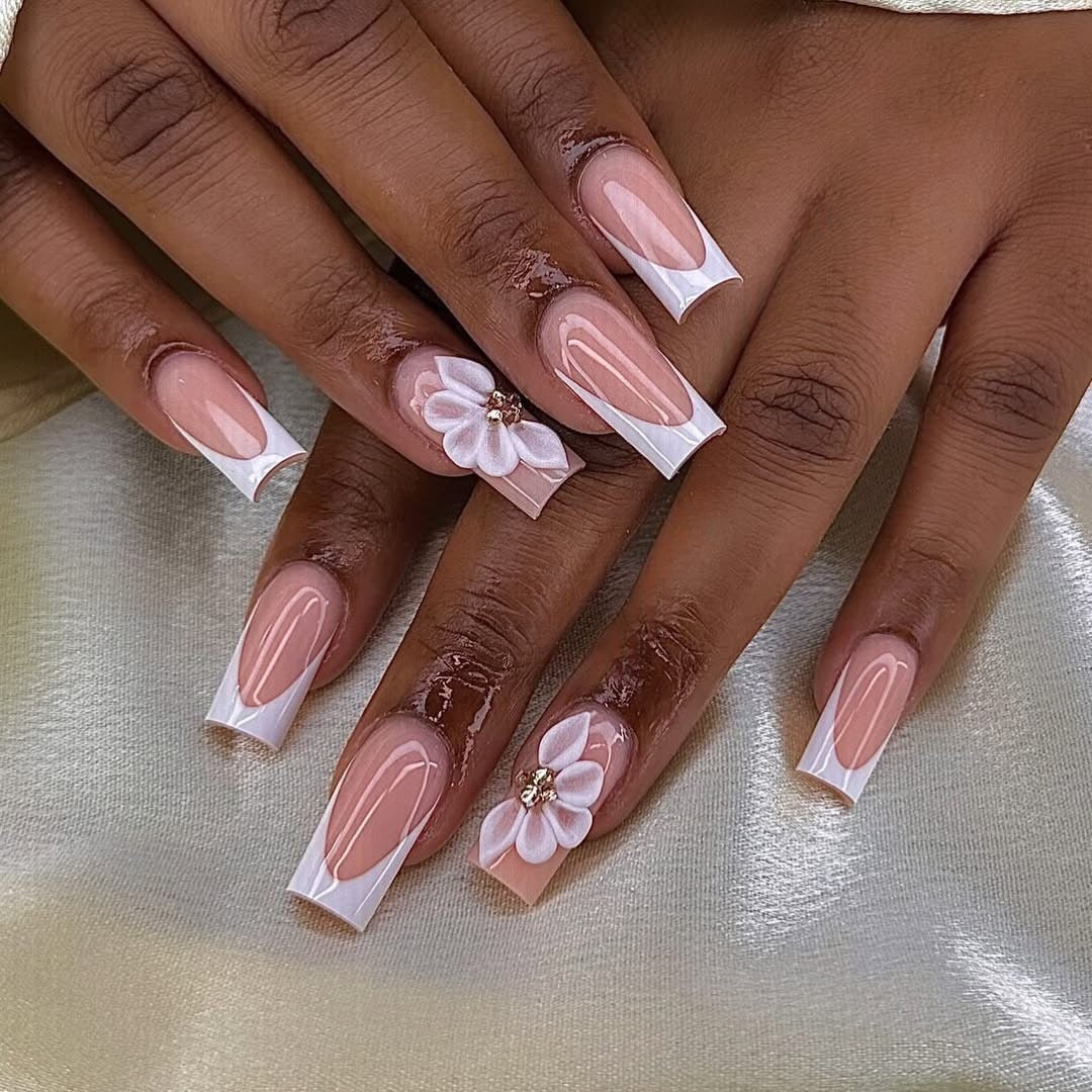 Press-On Nail Art