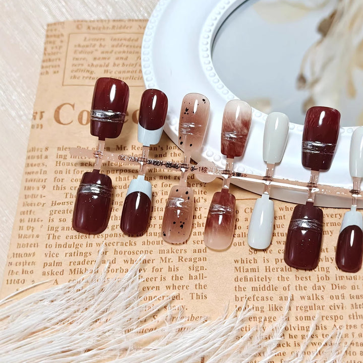 Glamorous artificial nails with elegant accents Stornfield